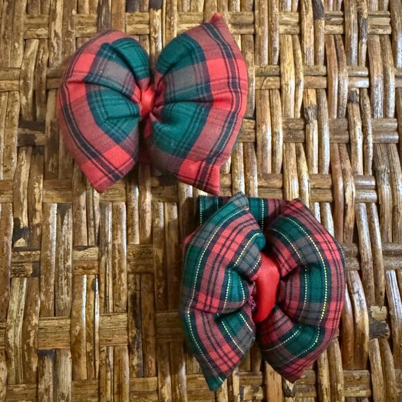 8 Tartan Plaid Holiday Bow Tie Napkin Rings Red Green Gold Christmas Table Décor - Picture 6 of 7